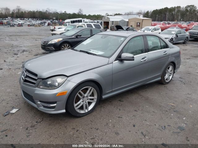 Photo 1 VIN: WDDGF4HB8EG229587 - MERCEDES-BENZ C 250 