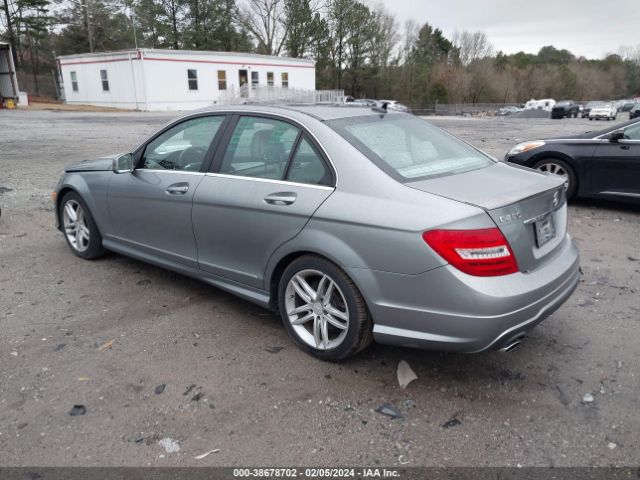 Photo 2 VIN: WDDGF4HB8EG229587 - MERCEDES-BENZ C 250 