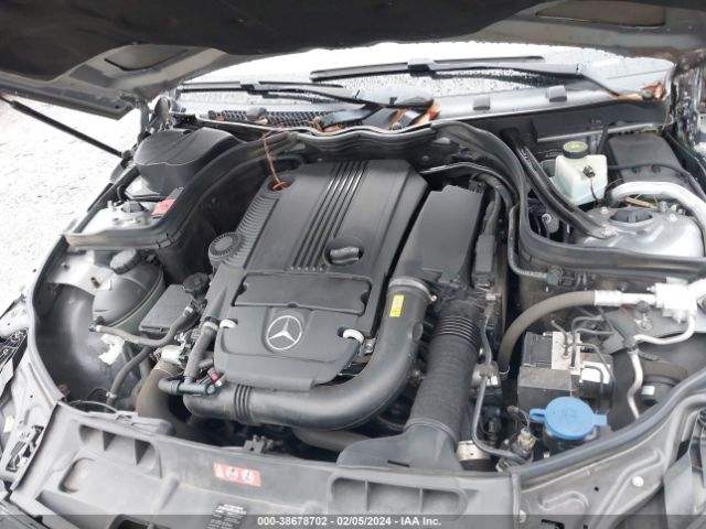 Photo 9 VIN: WDDGF4HB8EG229587 - MERCEDES-BENZ C 250 