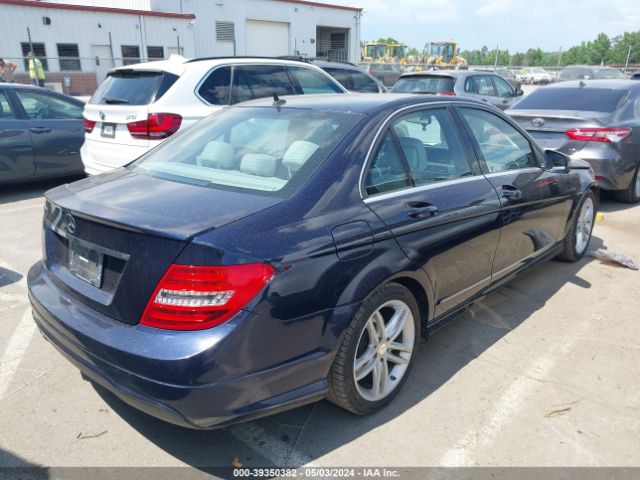 Photo 3 VIN: WDDGF4HB8ER307967 - MERCEDES-BENZ C 250 