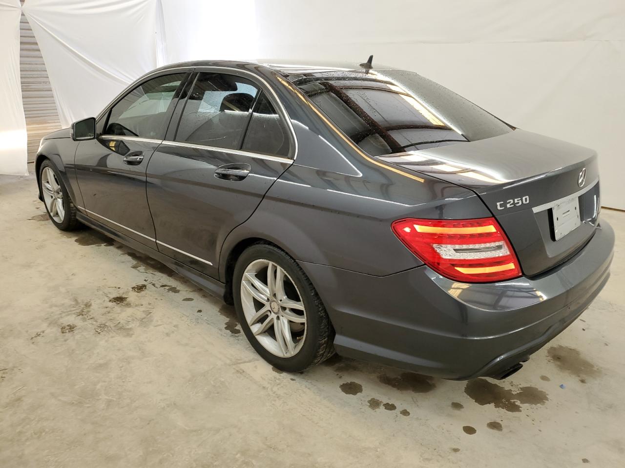 Photo 1 VIN: WDDGF4HB8ER314272 - MERCEDES-BENZ C-KLASSE 