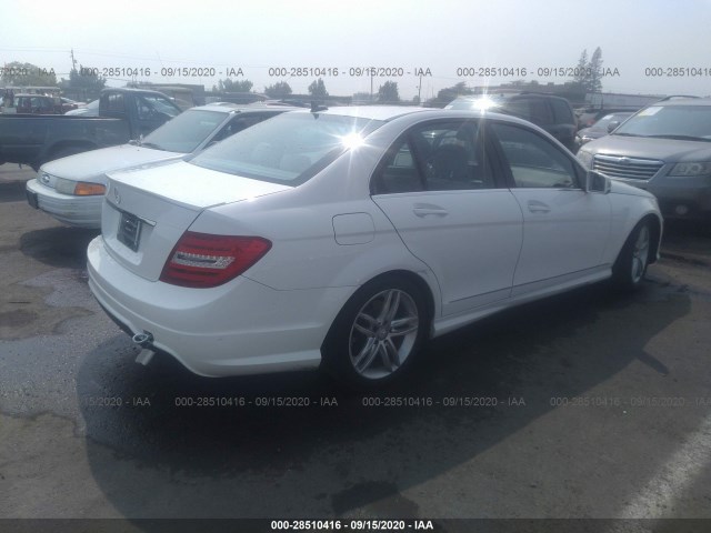 Photo 3 VIN: WDDGF4HB8ER314711 - MERCEDES-BENZ C-CLASS 