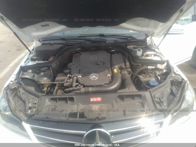 Photo 9 VIN: WDDGF4HB8ER314711 - MERCEDES-BENZ C-CLASS 