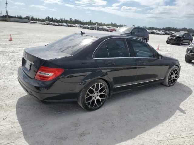 Photo 2 VIN: WDDGF4HB9CA606640 - MERCEDES-BENZ C-CLASS 