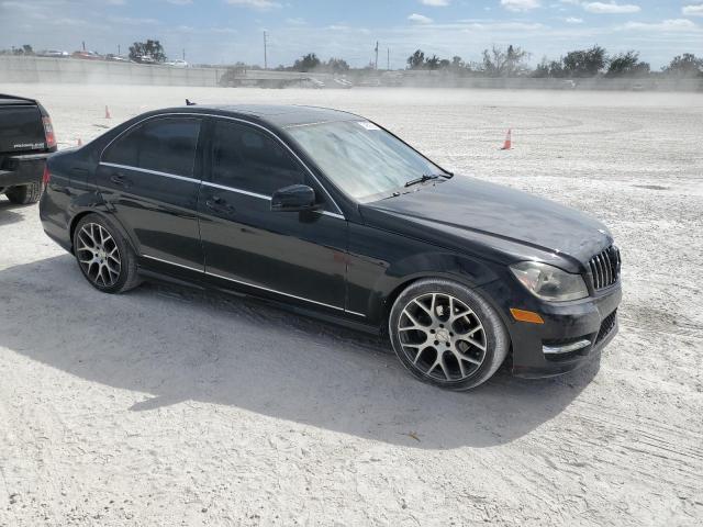 Photo 3 VIN: WDDGF4HB9CA606640 - MERCEDES-BENZ C-CLASS 