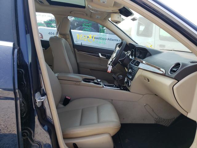 Photo 4 VIN: WDDGF4HB9CR201525 - MERCEDES-BENZ C 250 