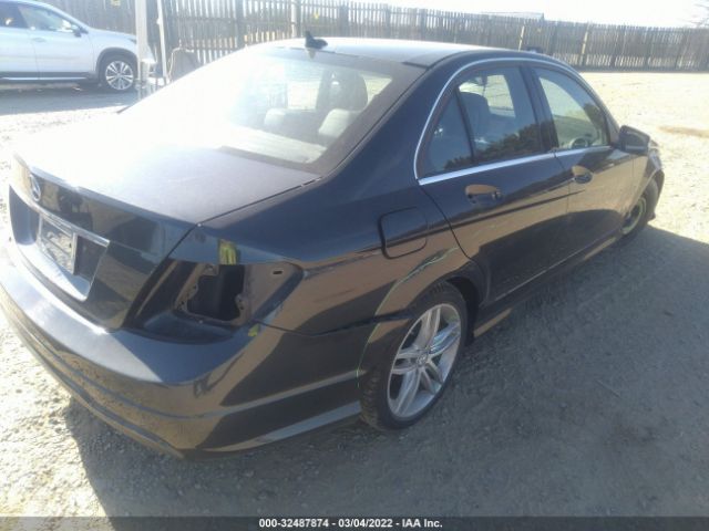 Photo 3 VIN: WDDGF4HB9CR205056 - MERCEDES-BENZ C-CLASS 