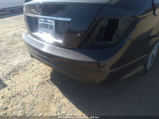 Photo 5 VIN: WDDGF4HB9CR205056 - MERCEDES-BENZ C-CLASS 