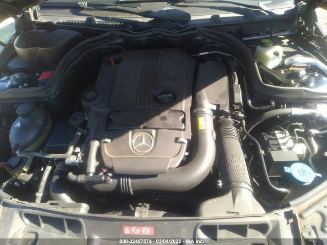 Photo 9 VIN: WDDGF4HB9CR205056 - MERCEDES-BENZ C-CLASS 