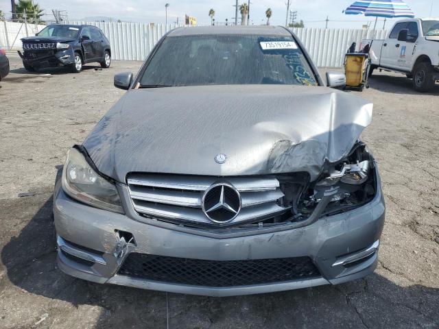 Photo 4 VIN: WDDGF4HB9CR211374 - MERCEDES-BENZ C 250 