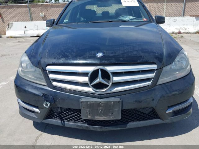 Photo 5 VIN: WDDGF4HB9CR214310 - MERCEDES-BENZ C 250 