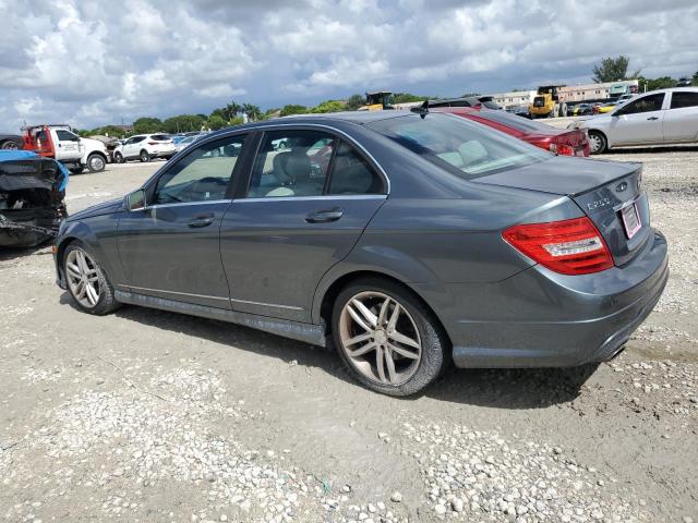 Photo 1 VIN: WDDGF4HB9CR214484 - MERCEDES-BENZ C 250 