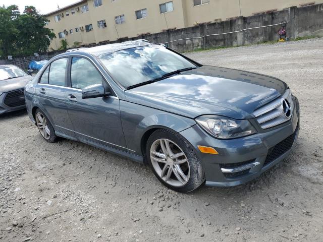 Photo 3 VIN: WDDGF4HB9CR214484 - MERCEDES-BENZ C 250 