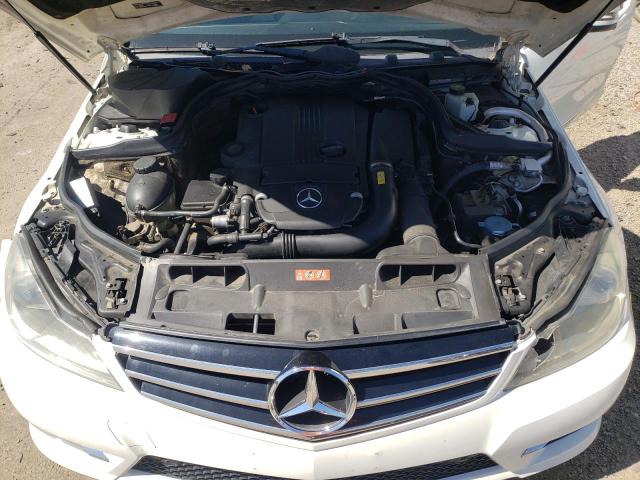 Photo 6 VIN: WDDGF4HB9CR214985 - MERCEDES-BENZ C-CLASS 