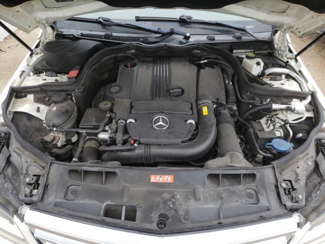 Photo 6 VIN: WDDGF4HB9CR221385 - MERCEDES-BENZ C 250 