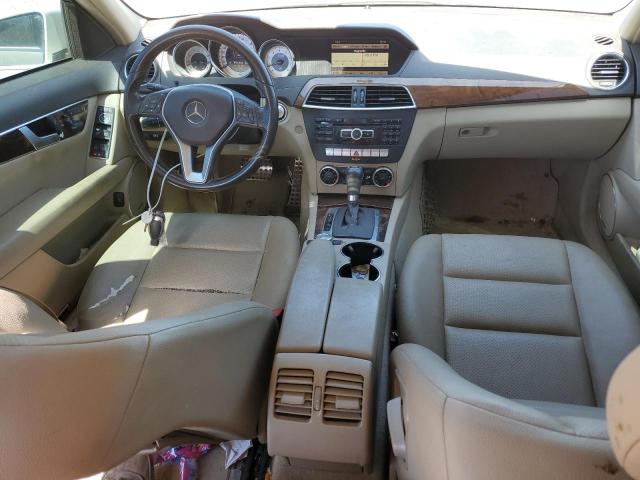 Photo 7 VIN: WDDGF4HB9CR223704 - MERCEDES-BENZ C-CLASS 