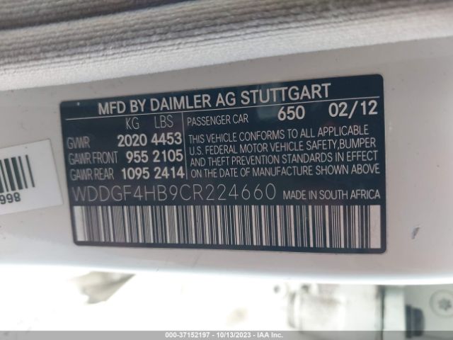 Photo 8 VIN: WDDGF4HB9CR224660 - MERCEDES-BENZ C-CLASS 