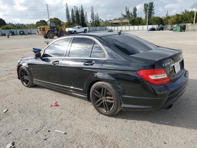 Photo 1 VIN: WDDGF4HB9CR237117 - MERCEDES-BENZ C-CLASS 