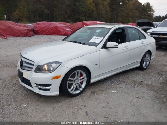 Photo 1 VIN: WDDGF4HB9CR240034 - MERCEDES-BENZ C-CLASS 