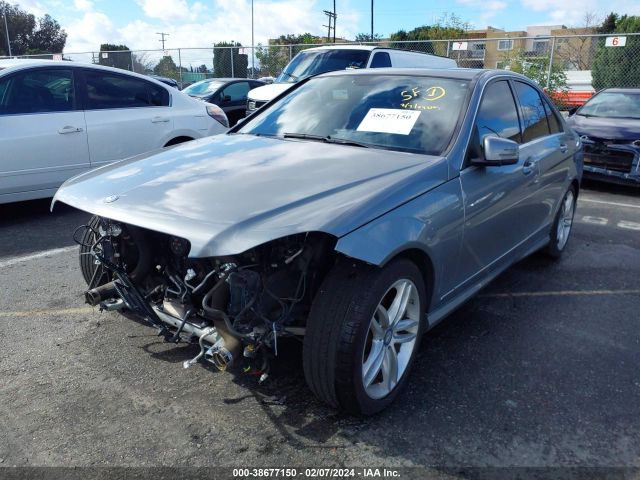 Photo 1 VIN: WDDGF4HB9DA760976 - MERCEDES-BENZ C 250 