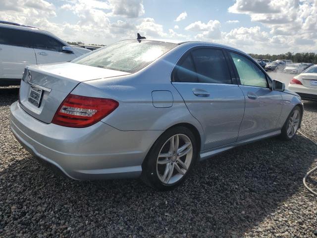 Photo 2 VIN: WDDGF4HB9DA785179 - MERCEDES-BENZ C 250 