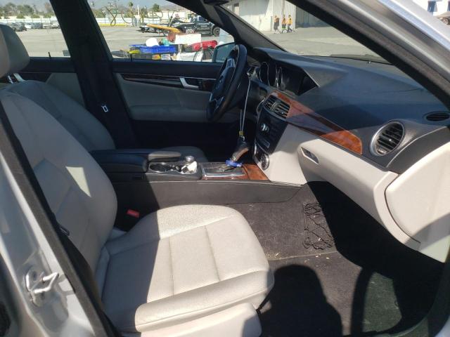 Photo 4 VIN: WDDGF4HB9DA792049 - MERCEDES-BENZ C 250 