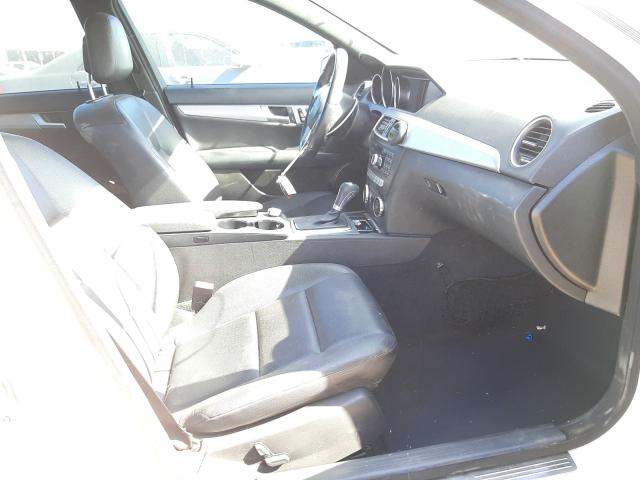 Photo 4 VIN: WDDGF4HB9DA802188 - MERCEDES-BENZ C 250 