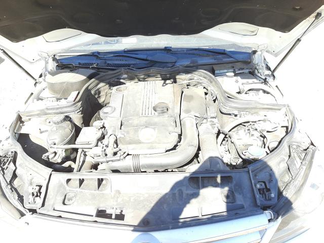 Photo 6 VIN: WDDGF4HB9DA802188 - MERCEDES-BENZ C 250 