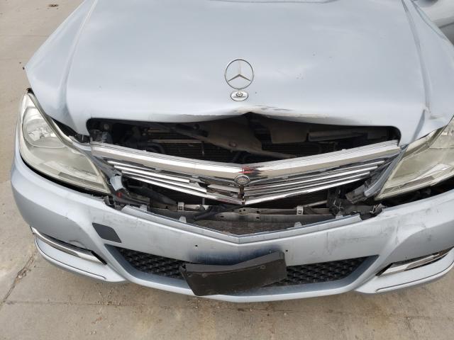 Photo 6 VIN: WDDGF4HB9DA803096 - MERCEDES-BENZ C 250 