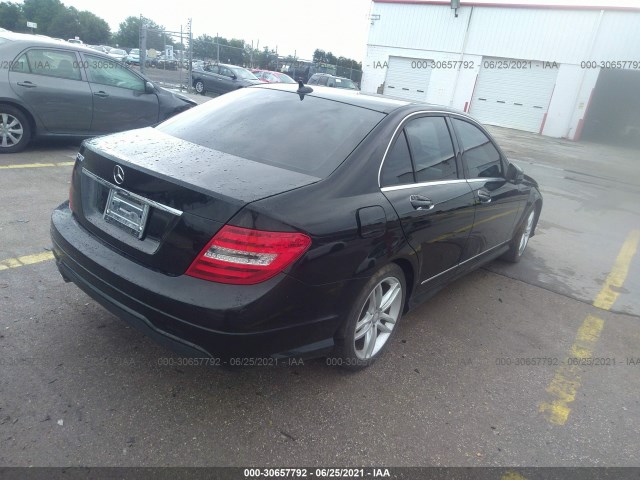 Photo 3 VIN: WDDGF4HB9DA826071 - MERCEDES-BENZ C-CLASS 