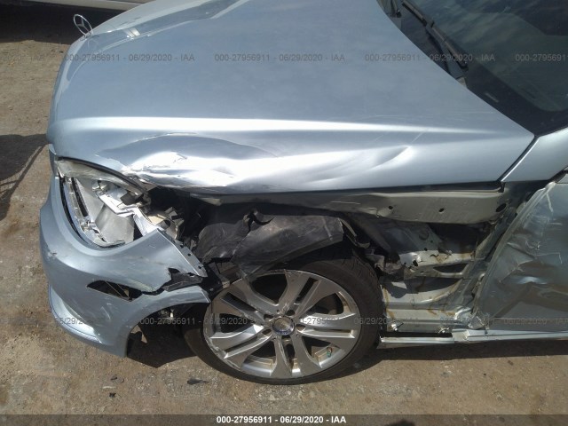 Photo 5 VIN: WDDGF4HB9DA827415 - MERCEDES-BENZ C-CLASS 