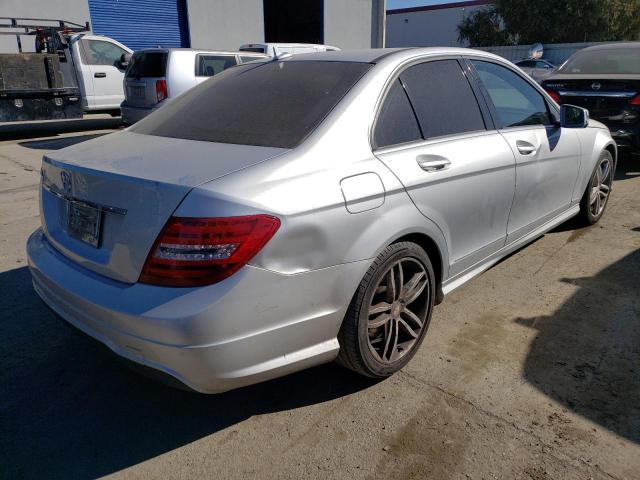 Photo 2 VIN: WDDGF4HB9DA852458 - MERCEDES-BENZ C 250 