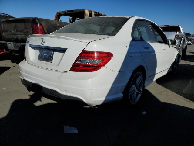 Photo 2 VIN: WDDGF4HB9DR256249 - MERCEDES-BENZ C 250 