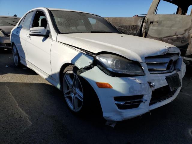 Photo 3 VIN: WDDGF4HB9DR256249 - MERCEDES-BENZ C 250 