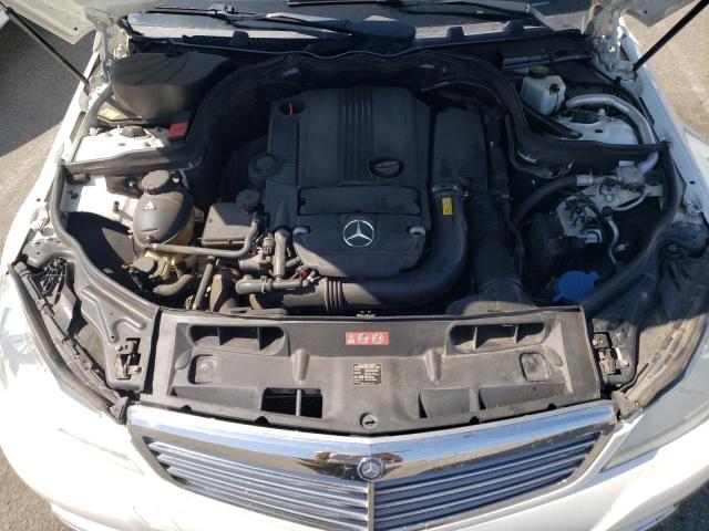 Photo 10 VIN: WDDGF4HB9DR263427 - MERCEDES-BENZ C 250 