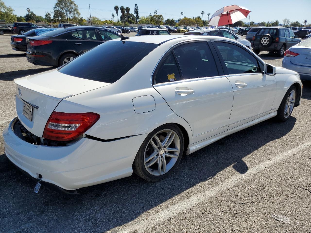 Photo 2 VIN: WDDGF4HB9DR268949 - MERCEDES-BENZ C 250 