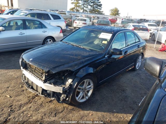 Photo 1 VIN: WDDGF4HB9DR269776 - MERCEDES-BENZ C 250 