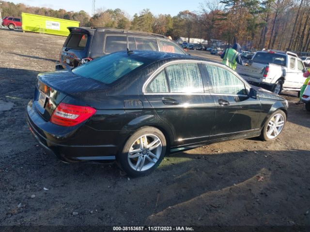 Photo 3 VIN: WDDGF4HB9DR269776 - MERCEDES-BENZ C 250 