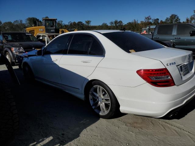 Photo 1 VIN: WDDGF4HB9DR270832 - MERCEDES-BENZ C 250 