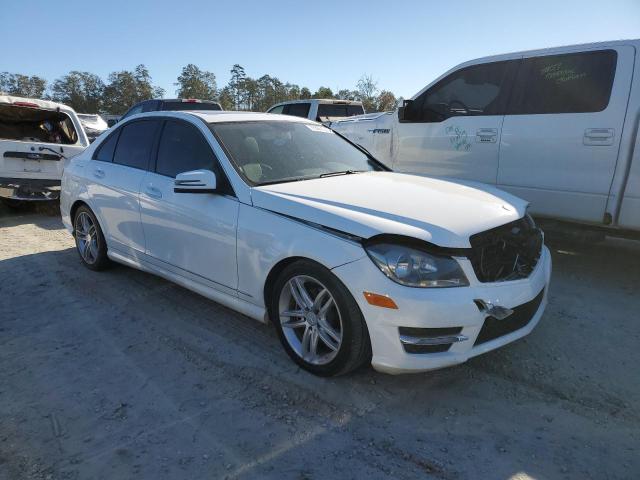 Photo 3 VIN: WDDGF4HB9DR270832 - MERCEDES-BENZ C 250 