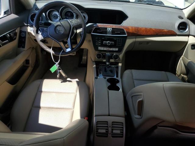 Photo 7 VIN: WDDGF4HB9DR281023 - MERCEDES-BENZ C-CLASS 