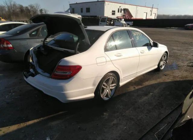 Photo 3 VIN: WDDGF4HB9DR291471 - MERCEDES-BENZ C-CLASS 