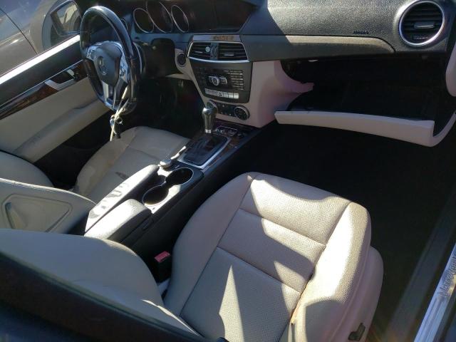 Photo 7 VIN: WDDGF4HB9DR292300 - MERCEDES-BENZ C-CLASS 