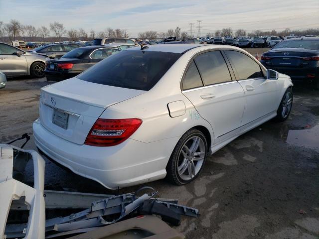 Photo 2 VIN: WDDGF4HB9DR299604 - MERCEDES-BENZ C-CLASS 