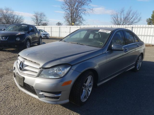 Photo 1 VIN: WDDGF4HB9DR300606 - MERCEDES-BENZ C 250 