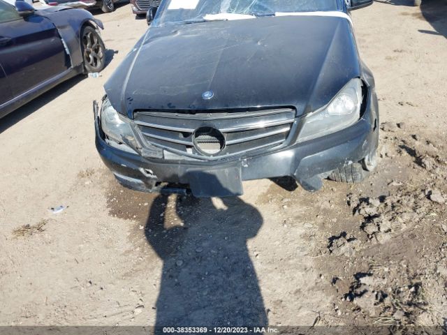 Photo 5 VIN: WDDGF4HB9EA929489 - MERCEDES-BENZ C 250 