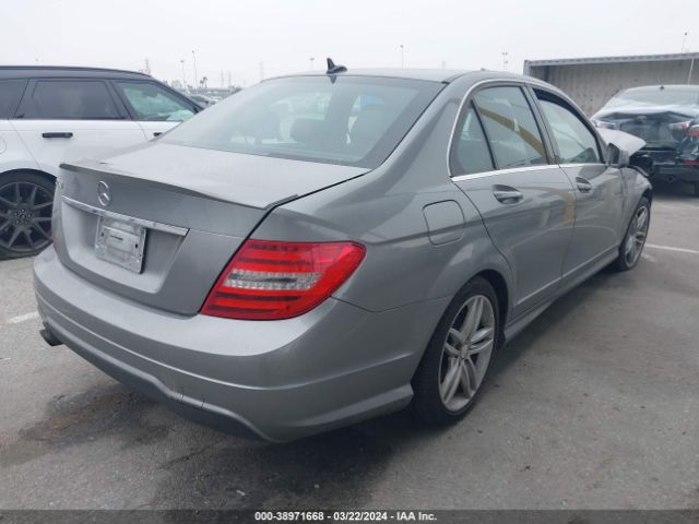 Photo 3 VIN: WDDGF4HB9EA952531 - MERCEDES-BENZ C 250 