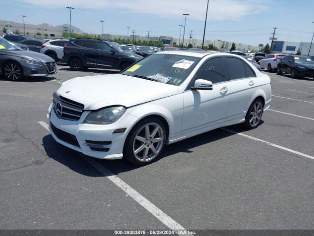 Photo 1 VIN: WDDGF4HB9EA956420 - MERCEDES-BENZ C 250 