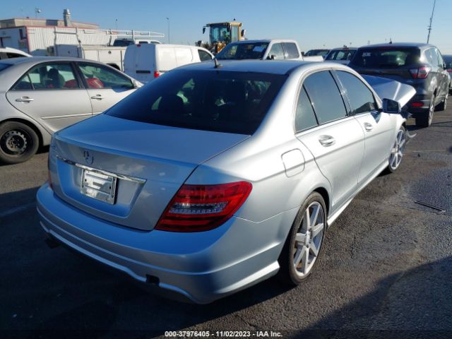 Photo 3 VIN: WDDGF4HB9EA959088 - MERCEDES-BENZ C 250 