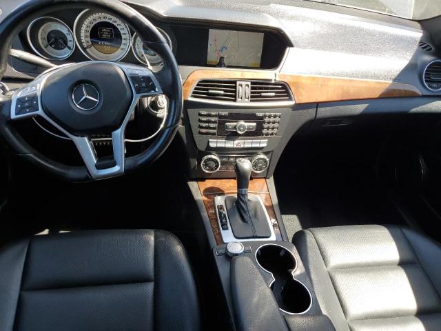 Photo 7 VIN: WDDGF4HBXCA615122 - MERCEDES-BENZ C-CLASS 